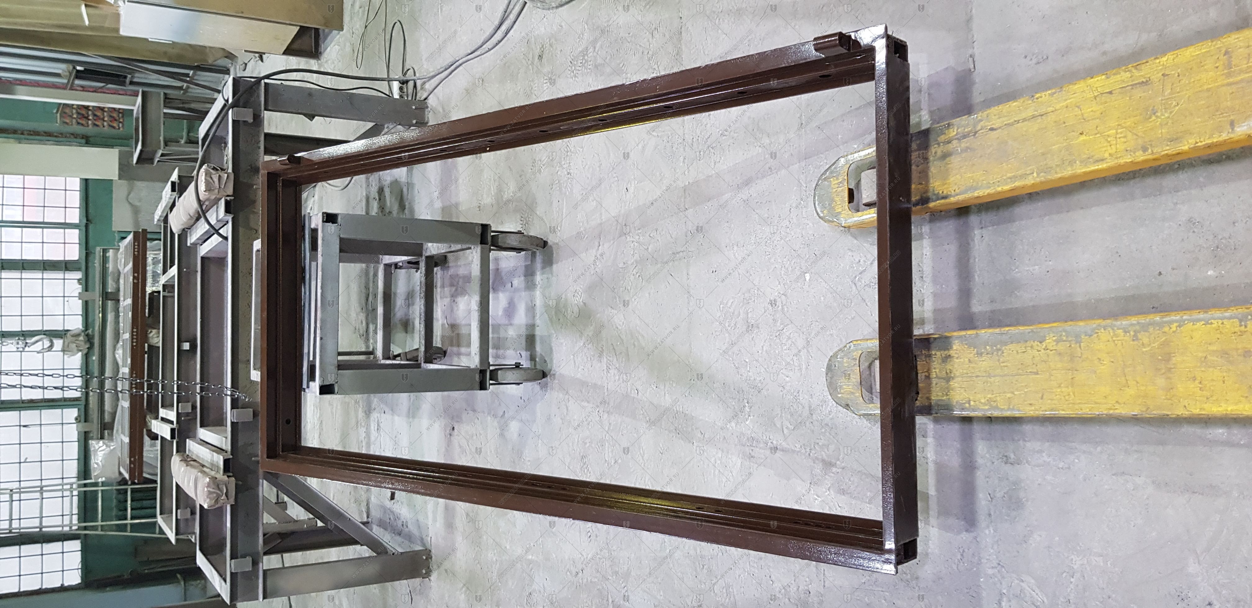 Бронированная дверь БАСТИОН-3 (правые петли)_16