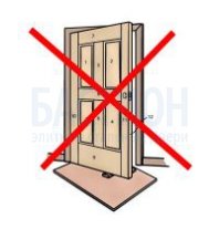 Демонтаж деревянного дверного блока (с вывозом мусора)