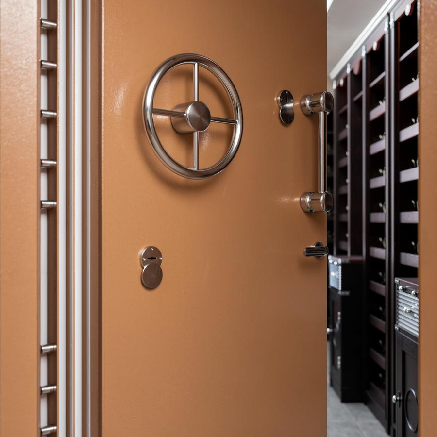 Пожаростойкая бронированная внутренняя стальная дверь "Сомн" БАСТИОН-5_7